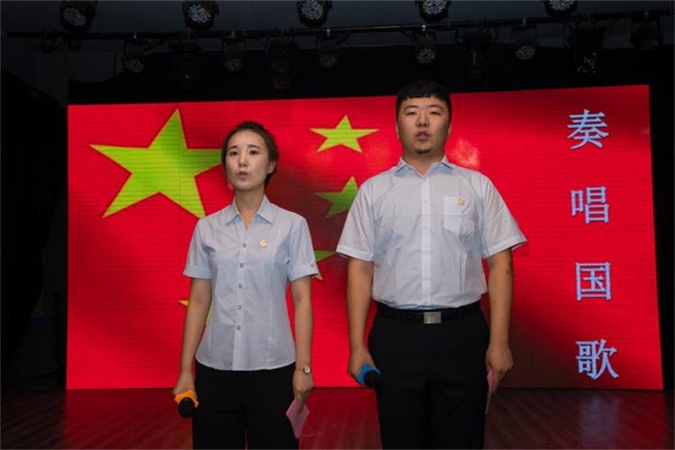 凝聚力量，再创佳绩--J9集团直营集团隆沉进行半年总结赞美大会