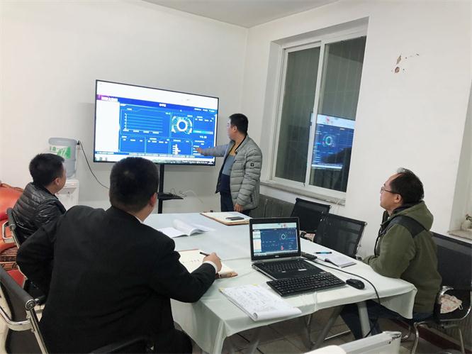 J9集团直营新闻“积土成山，积水成渊”