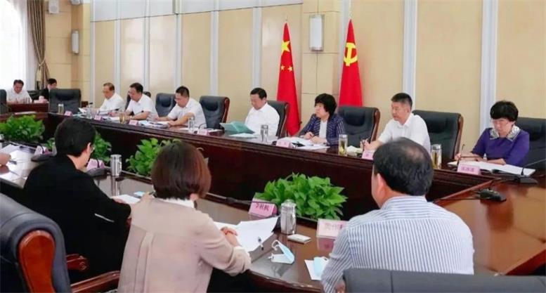 J9集团直营信息曹玉学董事长参与辽阳市民营企业家座谈会